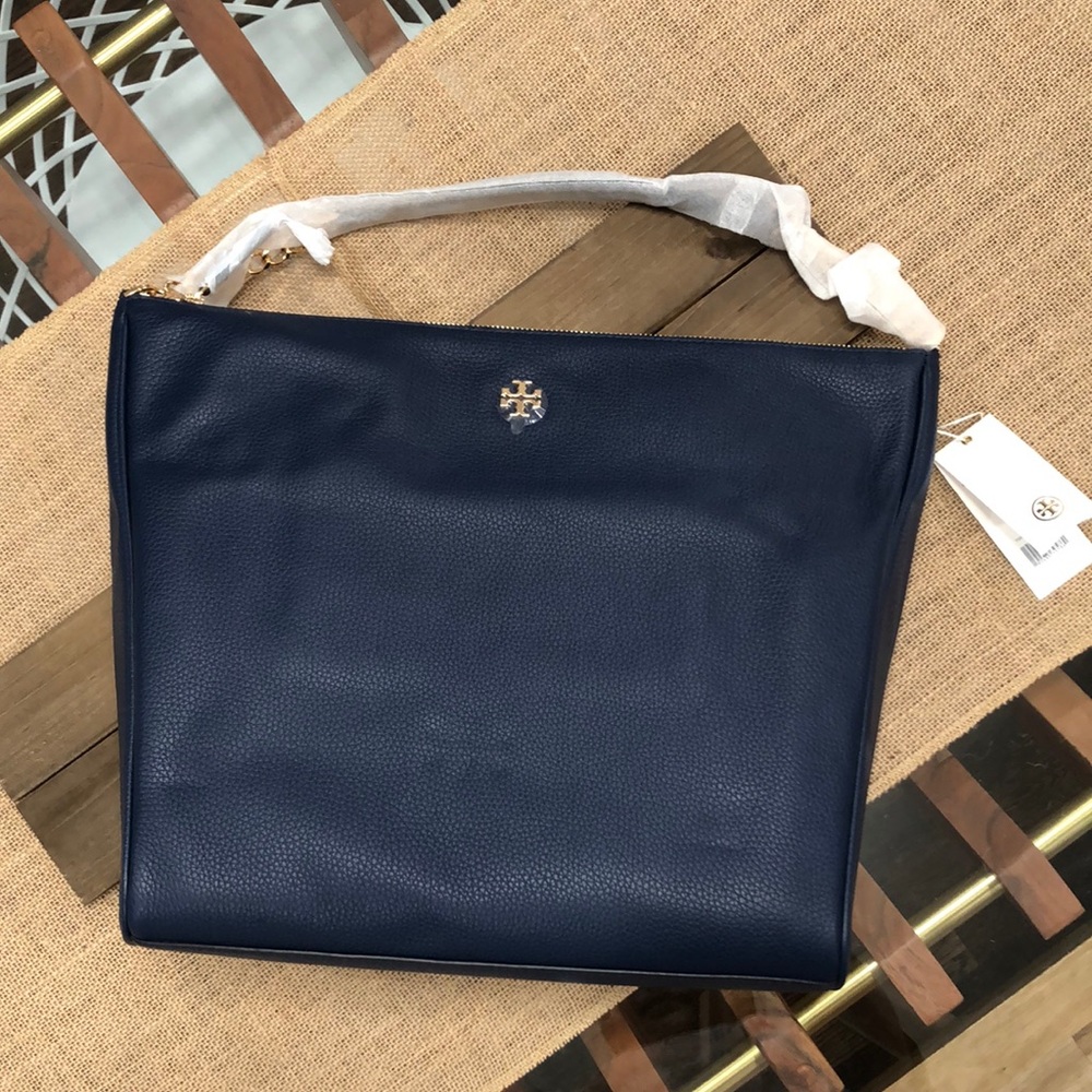 Tory burch carter slouchy hobo